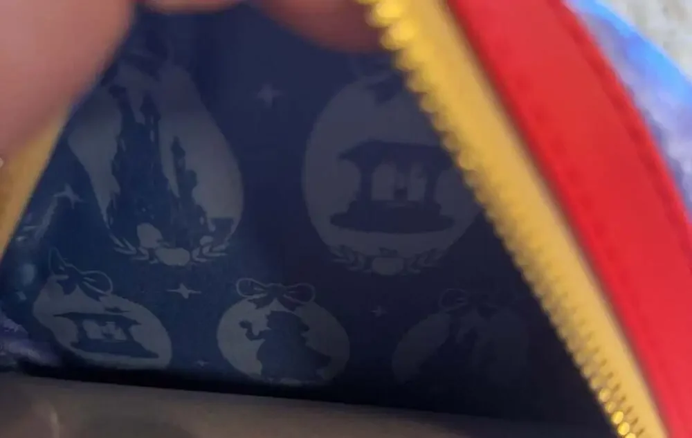 Loungefly Disney Snow‎ White Velvet Mini Backpack